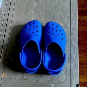 BRAND NEW CROCS (BLUE) Never worn!